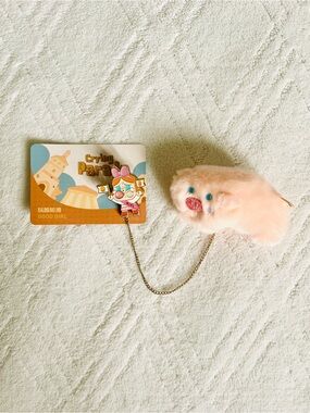 pop mart crybaby crying parade plush badge - good girl